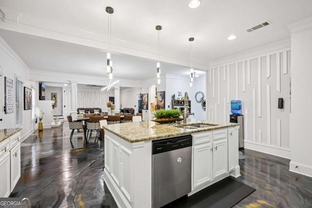 332 Sonoma Lane, Mcdonough, GA 30253