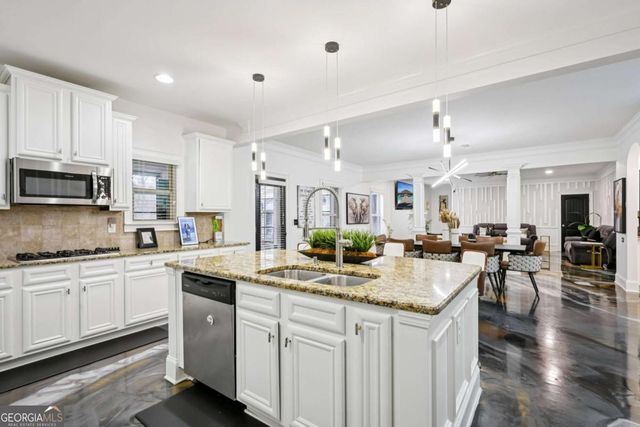 332 Sonoma Lane, Mcdonough, GA 30253