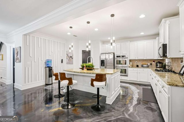 332 Sonoma Lane, Mcdonough, GA 30253