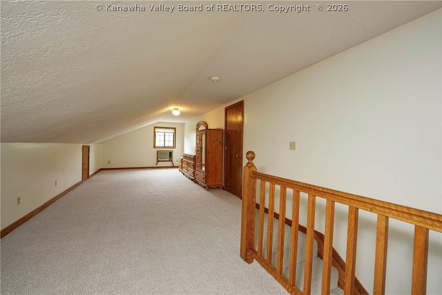 274 Pioneer Lane, Charleston, WV 25314