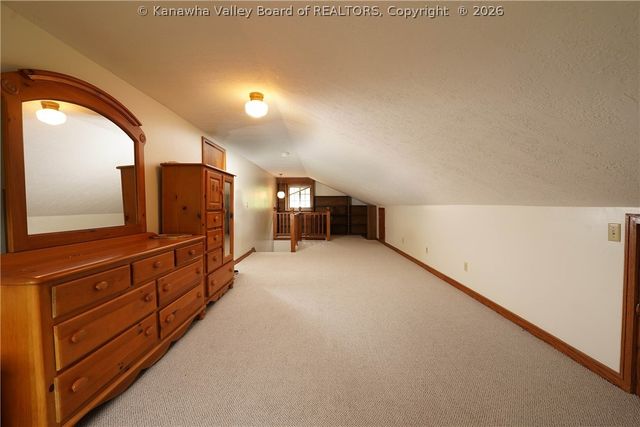 274 Pioneer Lane, Charleston, WV 25314