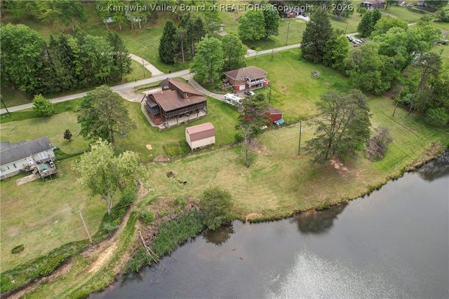 274 Pioneer Lane, Charleston, WV 25314