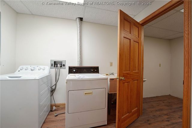 274 Pioneer Lane, Charleston, WV 25314