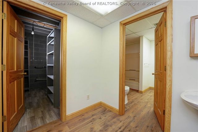 274 Pioneer Lane, Charleston, WV 25314