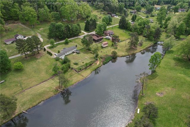 274 Pioneer Lane, Charleston, WV 25314