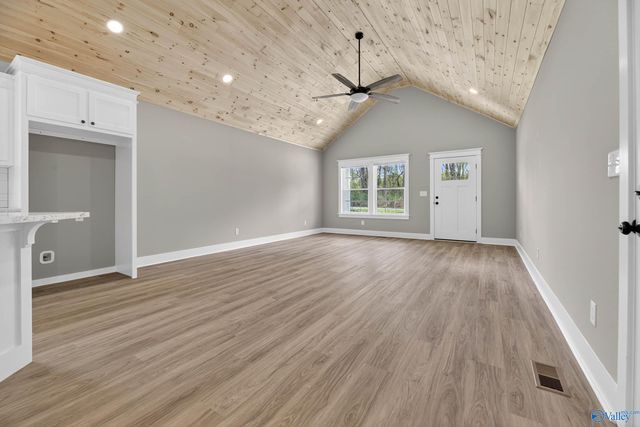 2358 Kuykendall Road, Albertville, AL 35951