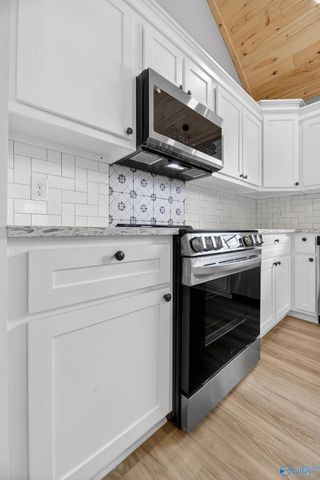 2358 Kuykendall Road, Albertville, AL 35951