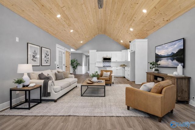 2358 Kuykendall Road, Albertville, AL 35951