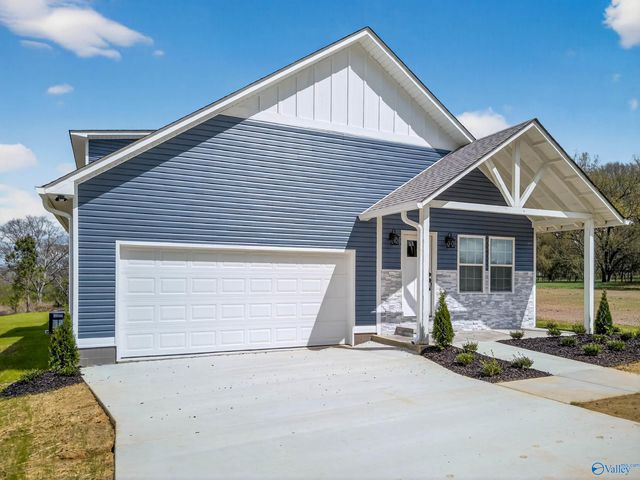 2358 Kuykendall Road, Albertville, AL 35951