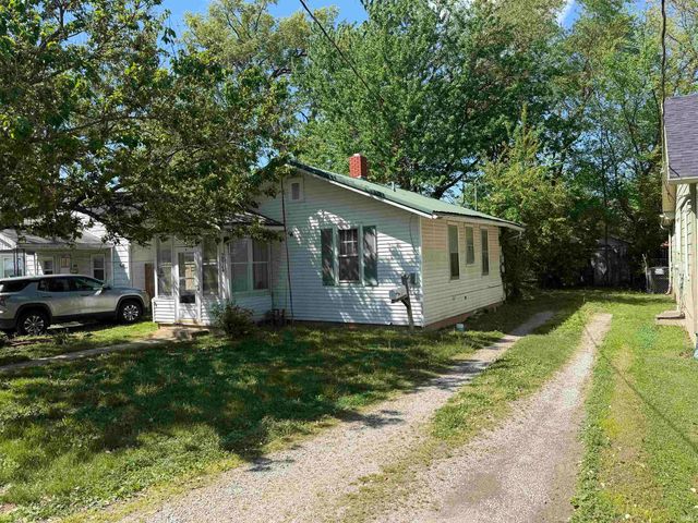 2024 Ravenswood Drive, Evansville, IN 47714