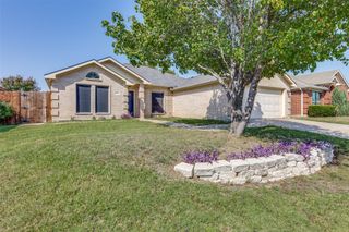 8159 Kathleen Drive, Fort Worth, TX 76137