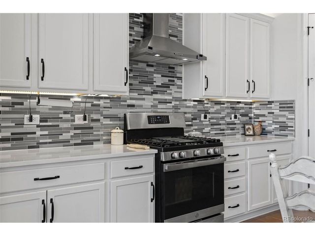 1018 Gabriella Ln, Berthoud, CO 80513