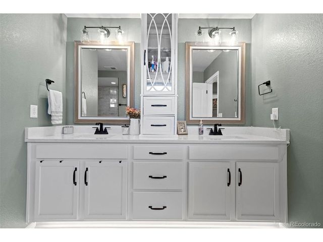 1018 Gabriella Ln, Berthoud, CO 80513