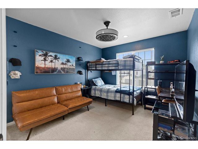 1018 Gabriella Ln, Berthoud, CO 80513