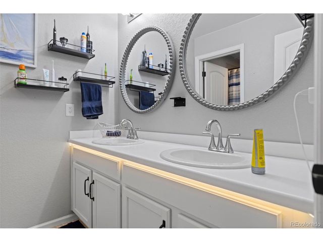 1018 Gabriella Ln, Berthoud, CO 80513