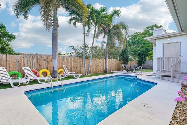 13625 86TH AVENUE, Seminole, FL 33776