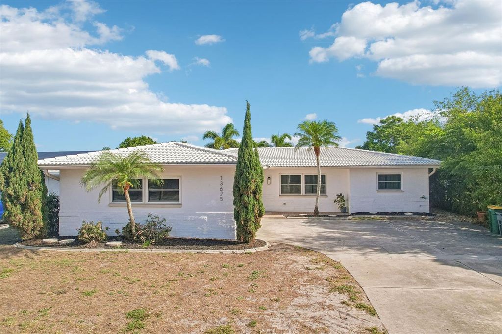 13625 86TH AVENUE, Seminole, FL 33776