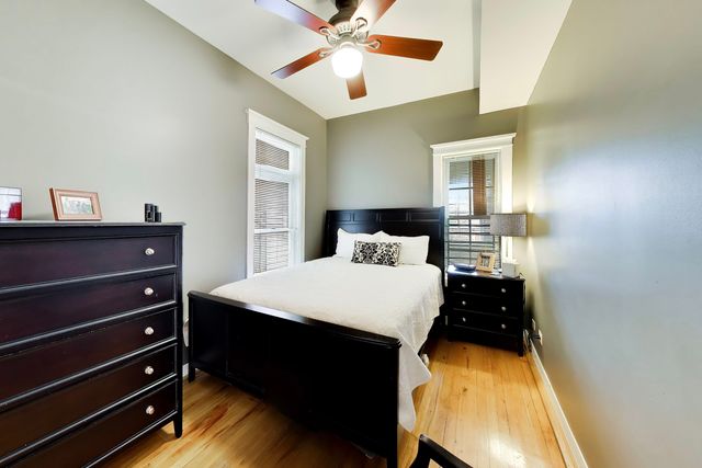 3614 W Shakespeare Avenue, Chicago, IL 60647