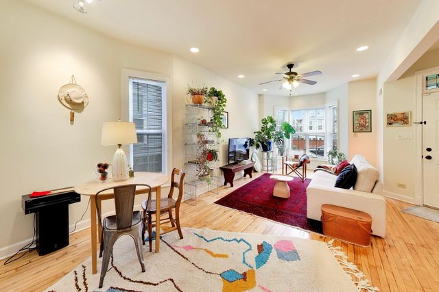3614 W Shakespeare Avenue, Chicago, IL 60647