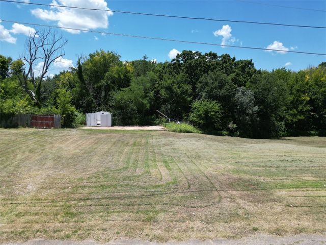 3109 S Maurice Avenue, Denison, TX 75020