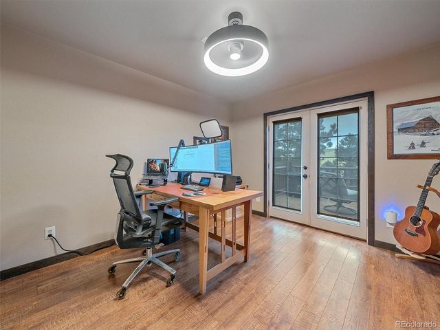 24998 Red Cloud Dr, Conifer, CO 80433