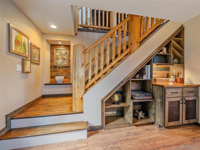 24998 Red Cloud Dr, Conifer, CO 80433