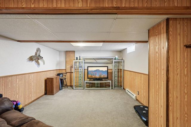 W276S9060 Hidden Lakes DRIVE, Mukwonago, WI 53149