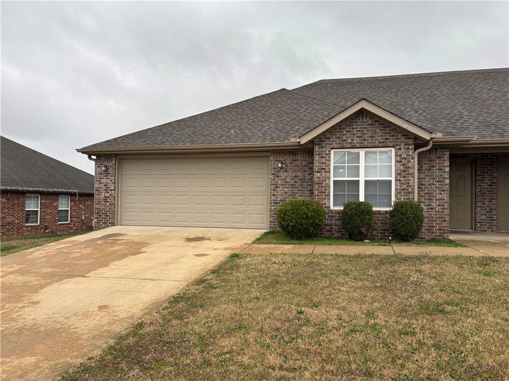112 Sage Street, Centerton, AR 72719