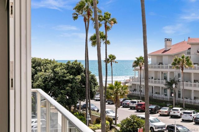 1710 Avenida del Mundo 209, Coronado, CA 92118