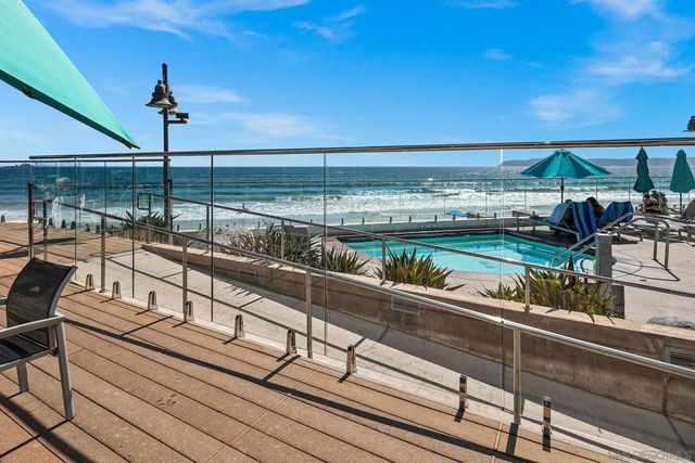 1710 Avenida del Mundo 209, Coronado, CA 92118