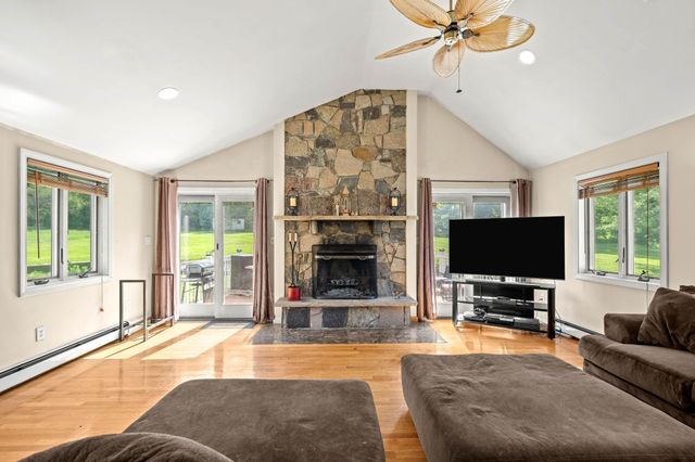 240 Hampstead Street, Methuen, MA 01844