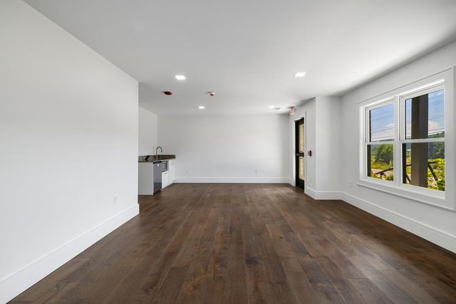 1281 E Main Street, Blue Ridge, GA 30513