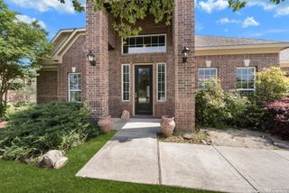 185 Stone Trail, Castroville, TX 78009