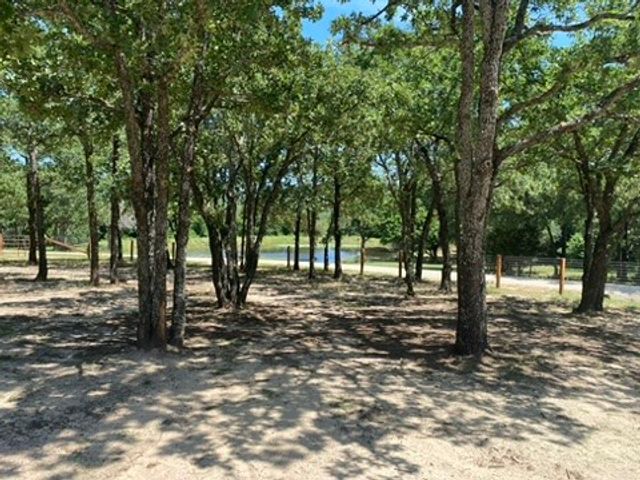 4067 CR 414, St Jo, TX 76265