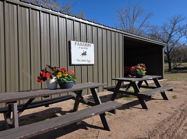 4067 CR 414, St Jo, TX 76265