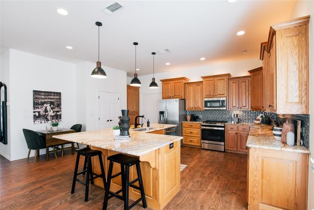 4067 CR 414, St Jo, TX 76265