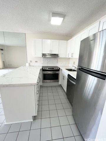 411 Hobron Lane 3208, Honolulu, HI 96815