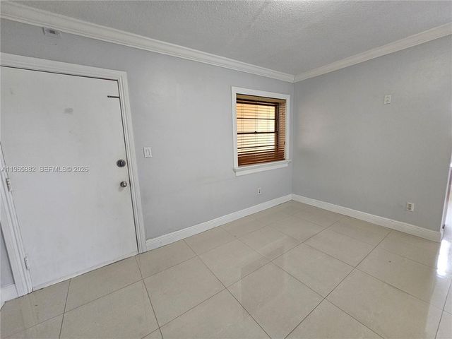 47 NW 47th Ave 16, Miami, FL 33126