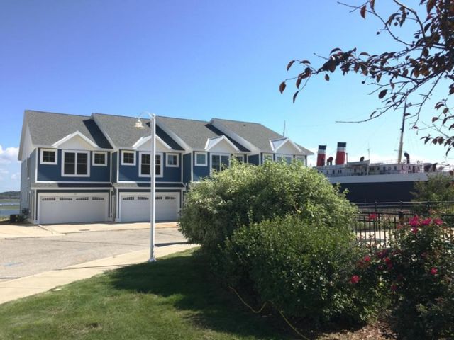 197 Joslin Cove Drive, Manistee, MI 49660