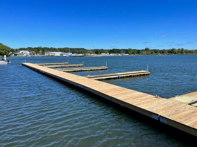 197 Joslin Cove Drive, Manistee, MI 49660