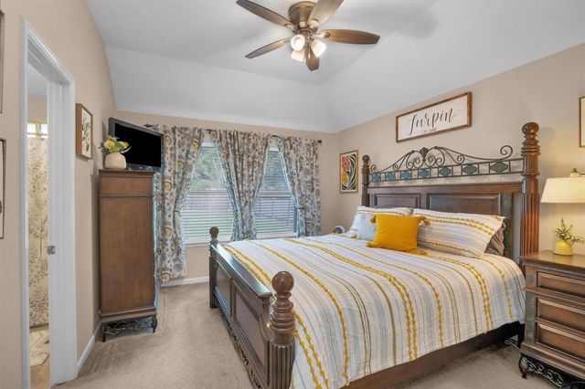 8962 W Buffalo Circle, Willis, TX 77378