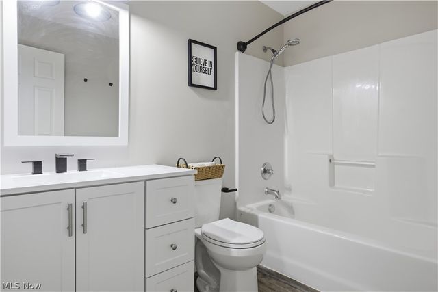 10806 Ellison Creek Drive, Concord Twp, OH 44077