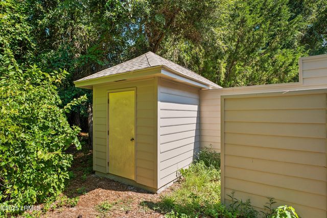 414 Joshua Court, Beaufort, SC 29902