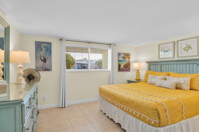 171 10Th Street, Key Colony, FL 33051