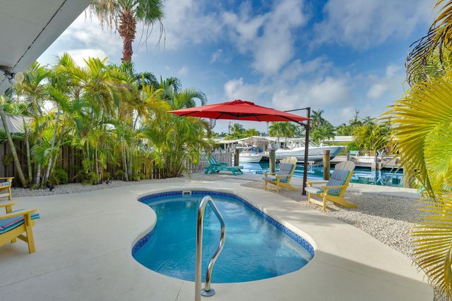 171 10Th Street, Key Colony, FL 33051