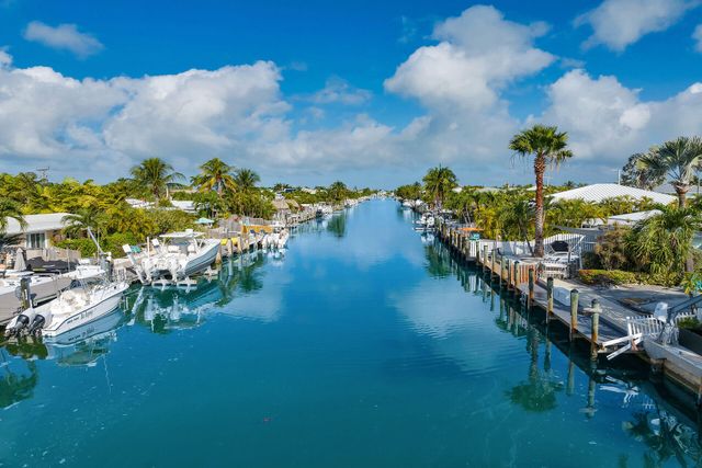 171 10Th Street, Key Colony, FL 33051