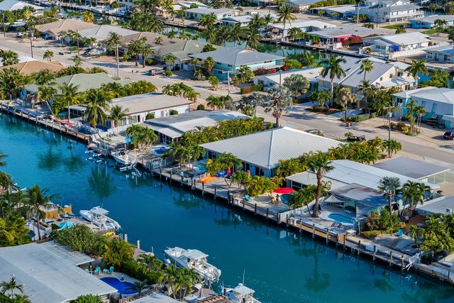 171 10Th Street, Key Colony, FL 33051