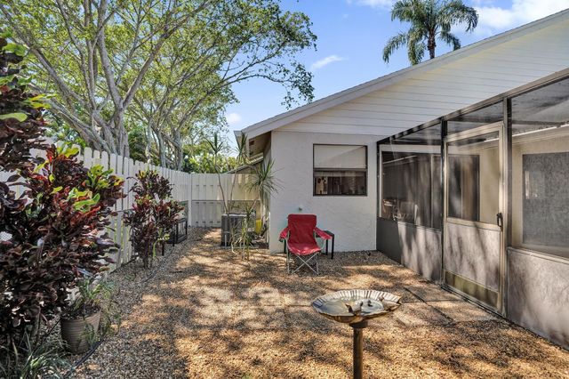 3080 NW 6th Street, Delray Beach, FL 33445