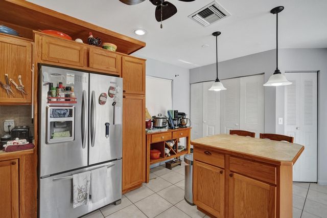 3080 NW 6th Street, Delray Beach, FL 33445