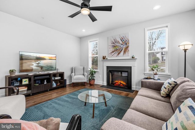 6416 MEADOWS LN, Columbia, MD 21045